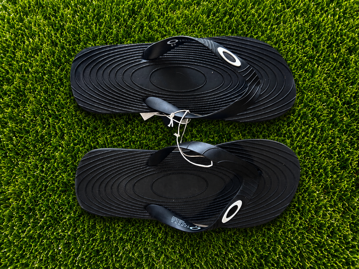 Sandalias OAKLEY