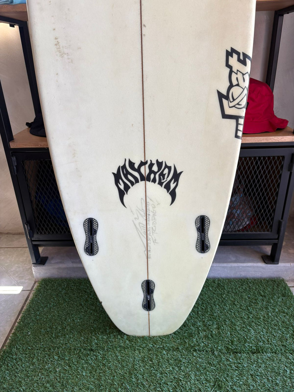 5’10 Lost Surfboards Mayhem