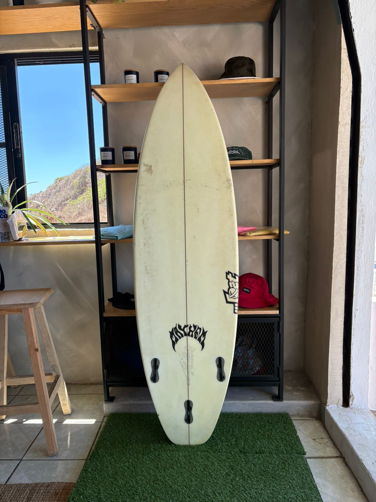 5’10 Lost Surfboards Mayhem