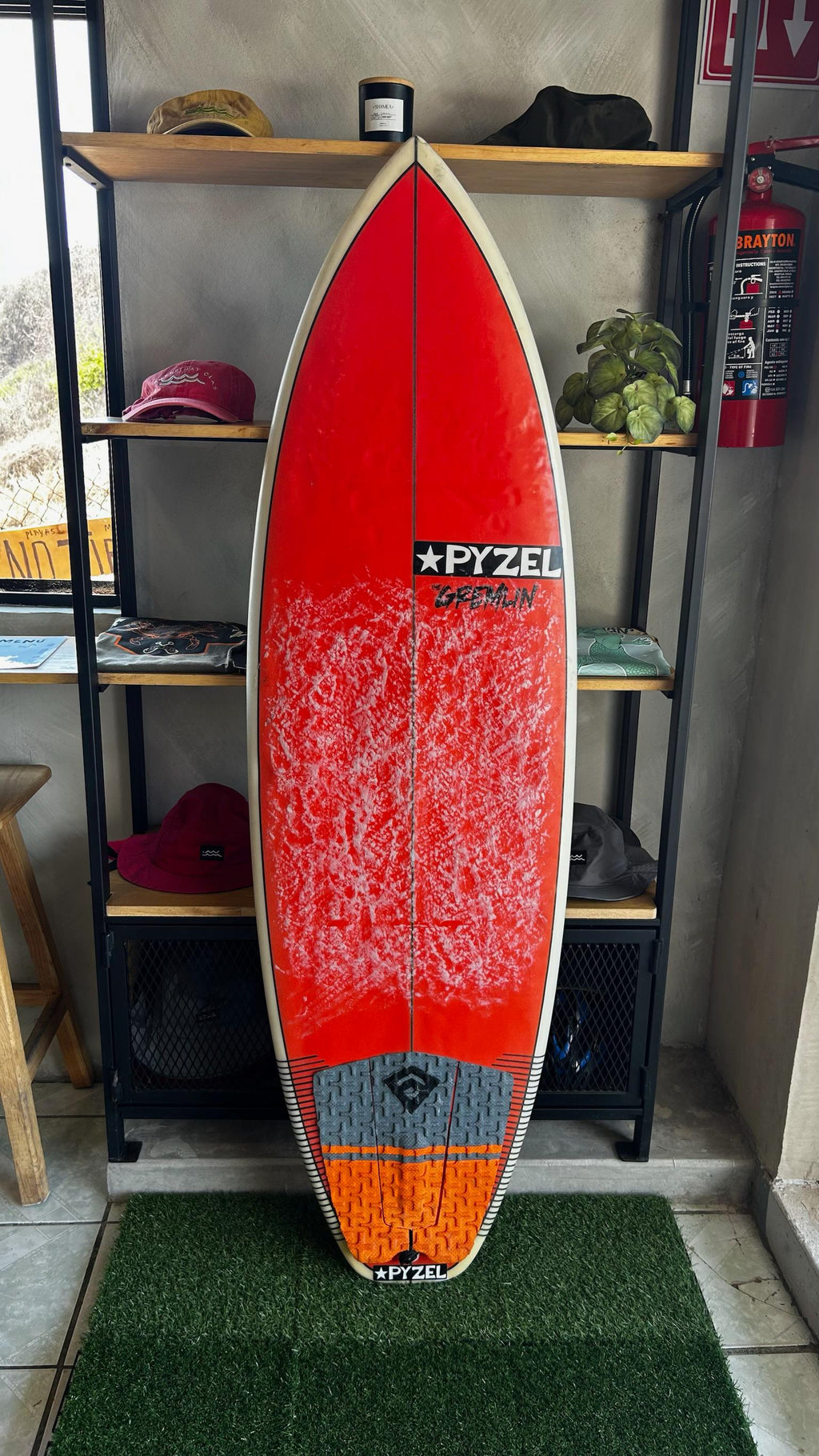 5'6" Pyzel Gremlin